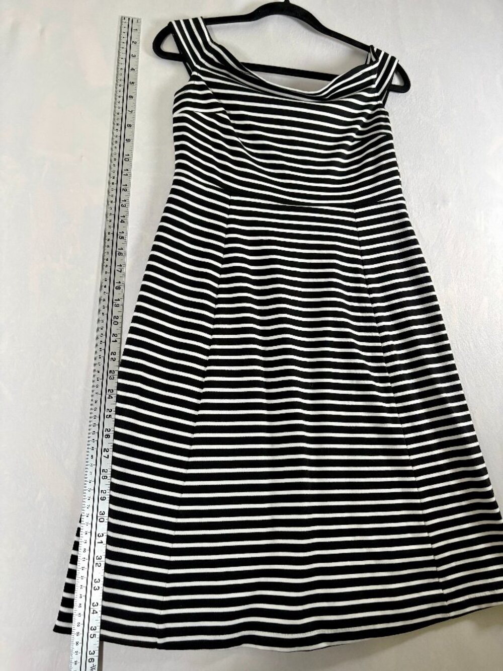 Banana Republic Black & White Striped Fit & Flare Dress Size 6
